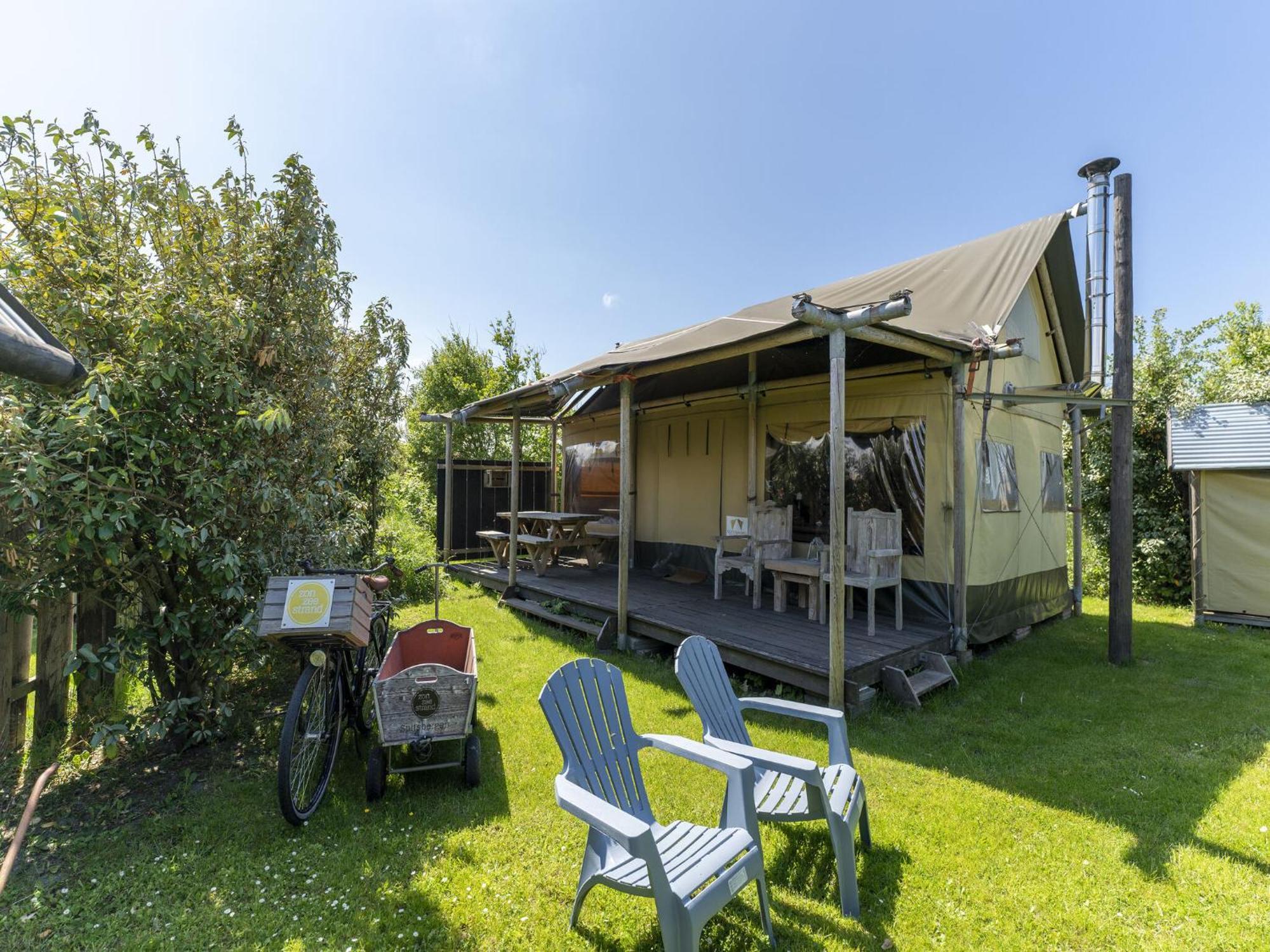 Quaint Bungalow In Callantsoog With Garden Eksteriør billede