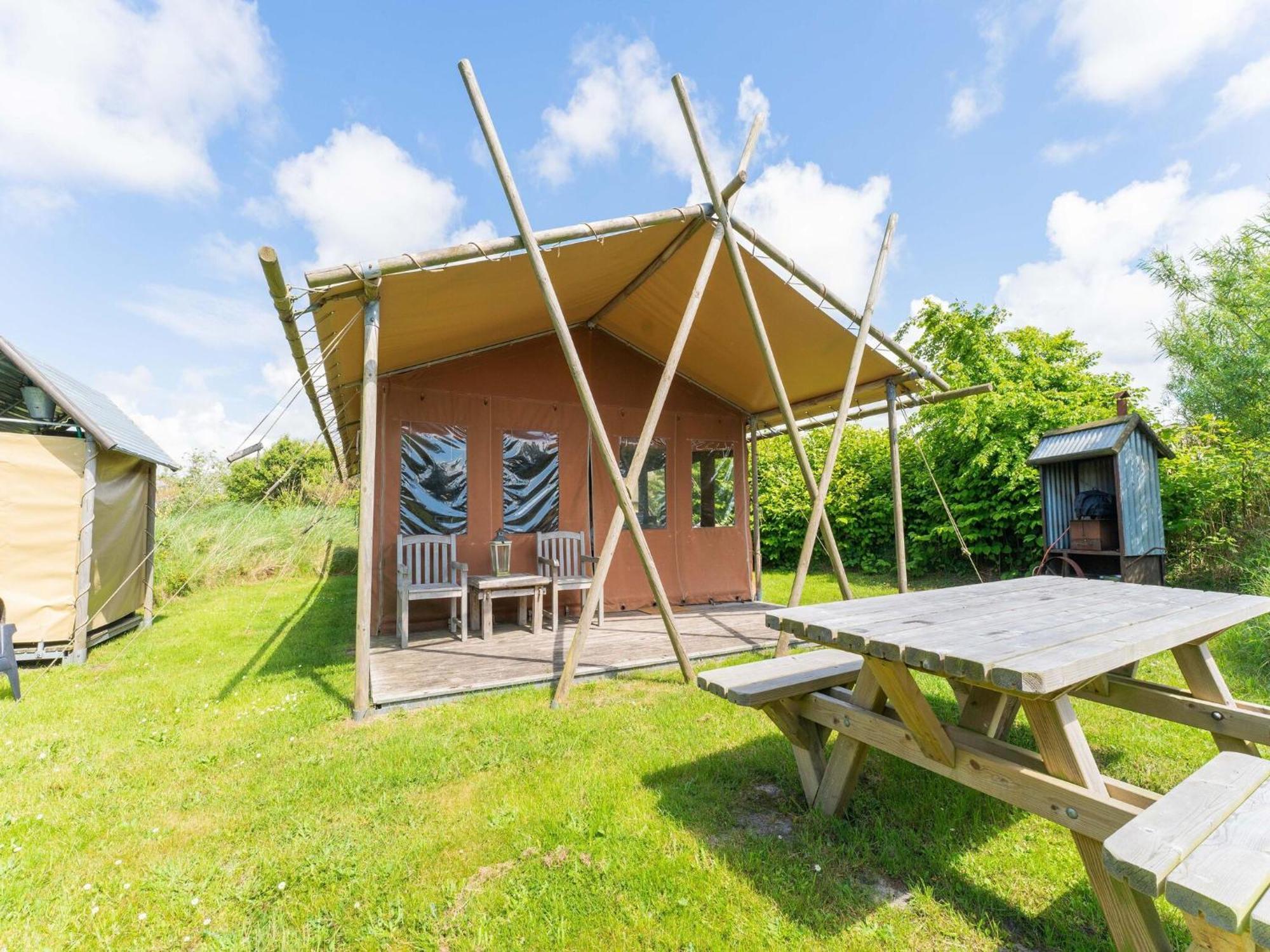 Quaint Bungalow In Callantsoog With Garden Eksteriør billede