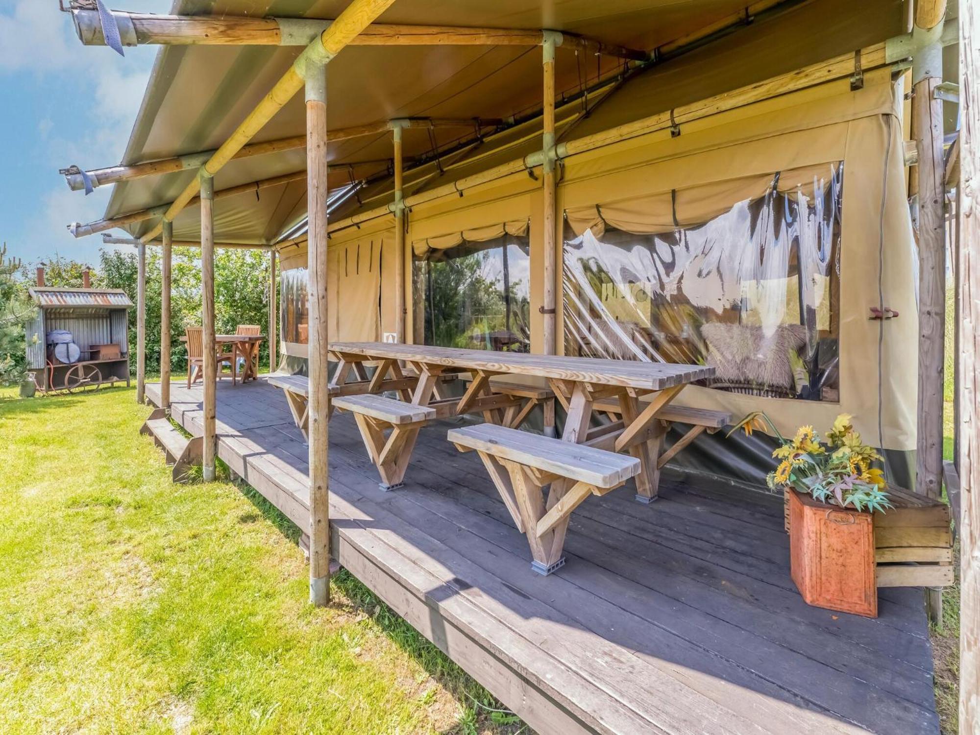 Quaint Bungalow In Callantsoog With Garden Eksteriør billede