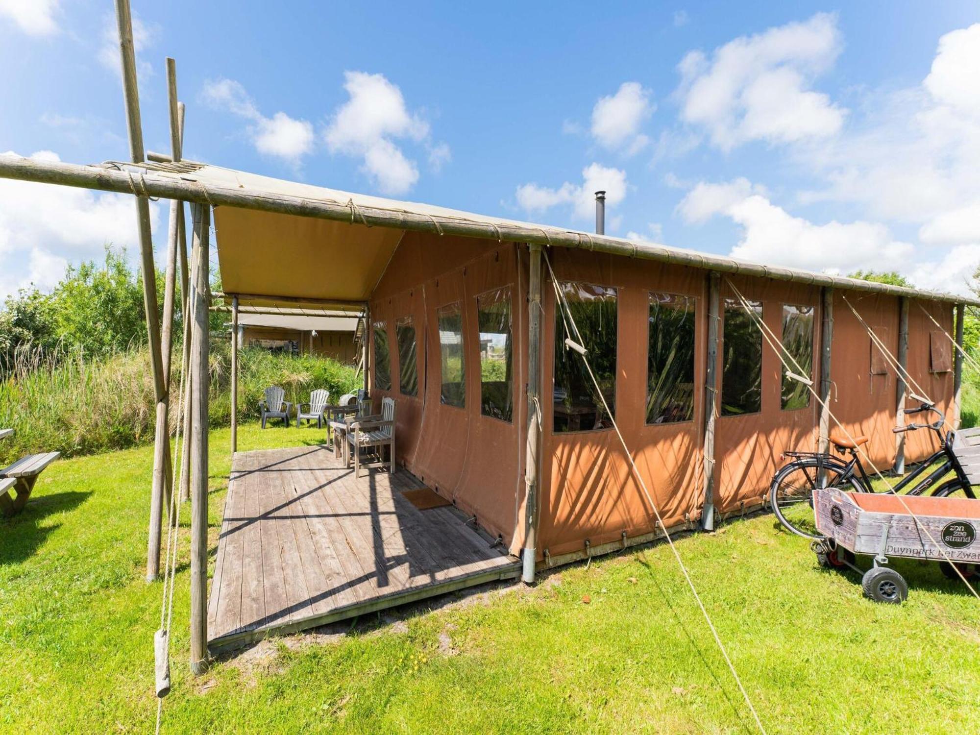 Quaint Bungalow In Callantsoog With Garden Eksteriør billede